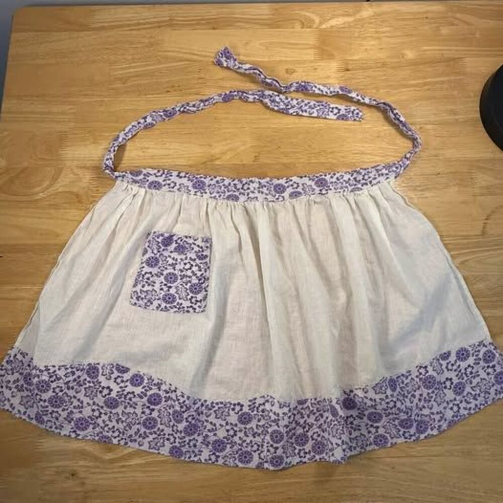 Vintage Floral Half Apron with Pocket Purple White